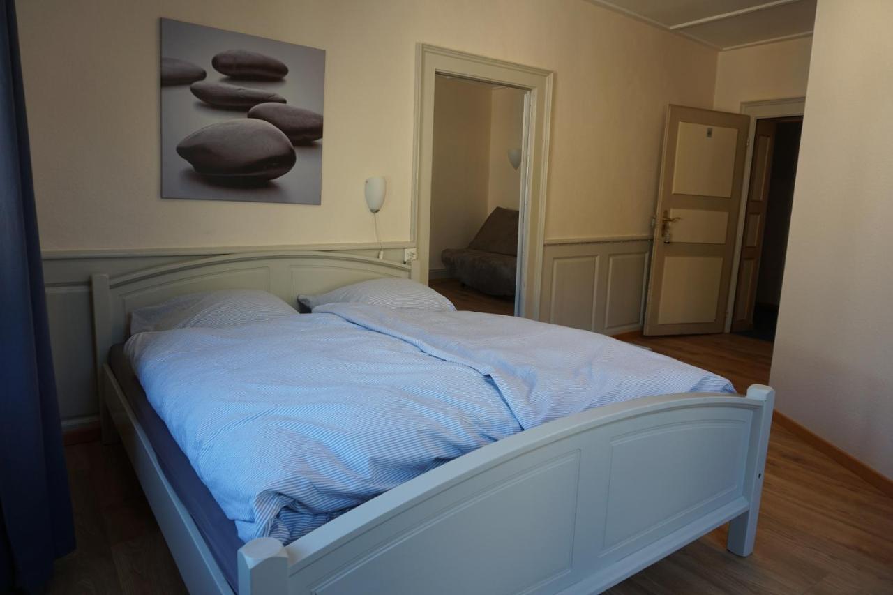 Hotel Demi-Lune Saint-Ursanne Buitenkant foto