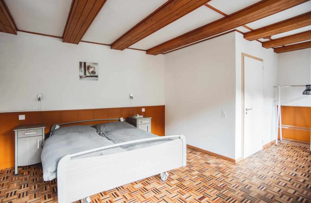Hotel Demi-Lune Saint-Ursanne Buitenkant foto